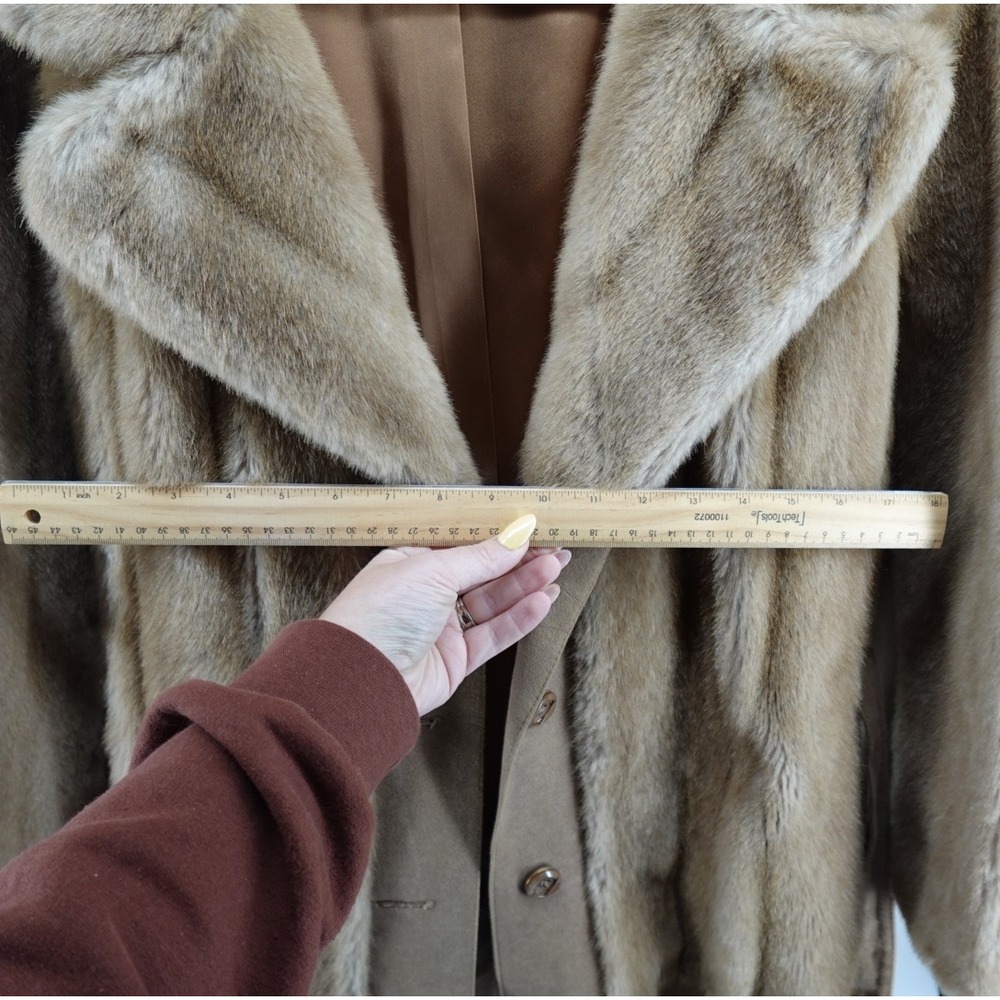 Vintage Furrage Tissavel France Faux Fur Coat Brown Belted Mid Length Jacket - Picture 8 of 8